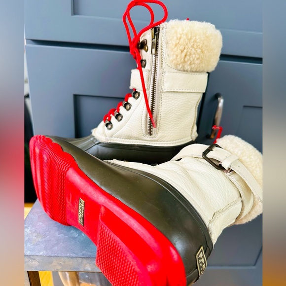 Sperry Top- Sider Special Edition Boots, Size 8 - Picture 6 of 7